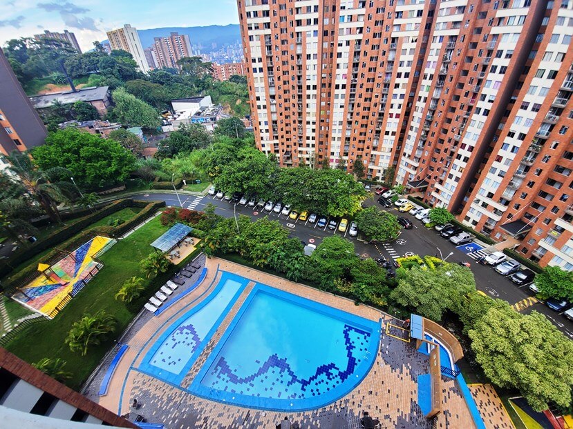 Apartamento en Itagui (Urb. Ciudadela del Valle)